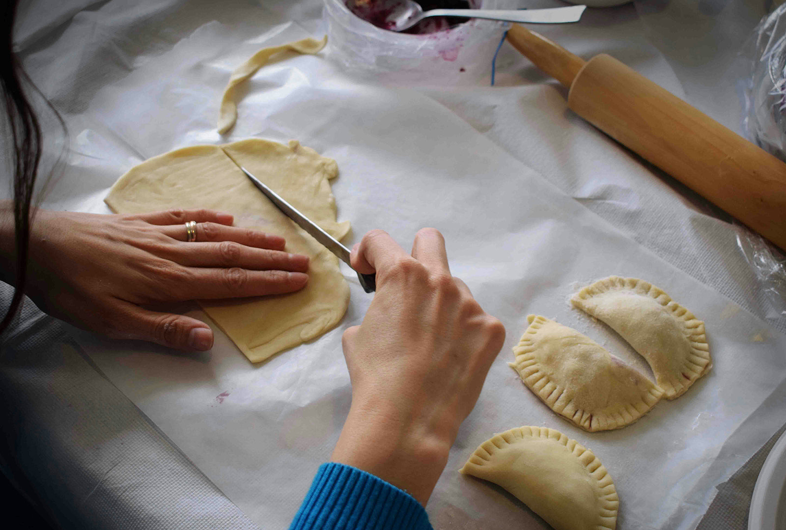 JUEGO DE 6 CUCHILLOS FILETEROS NEGRO HOJA COMPLETA/MADERA SKU : 050-006-940