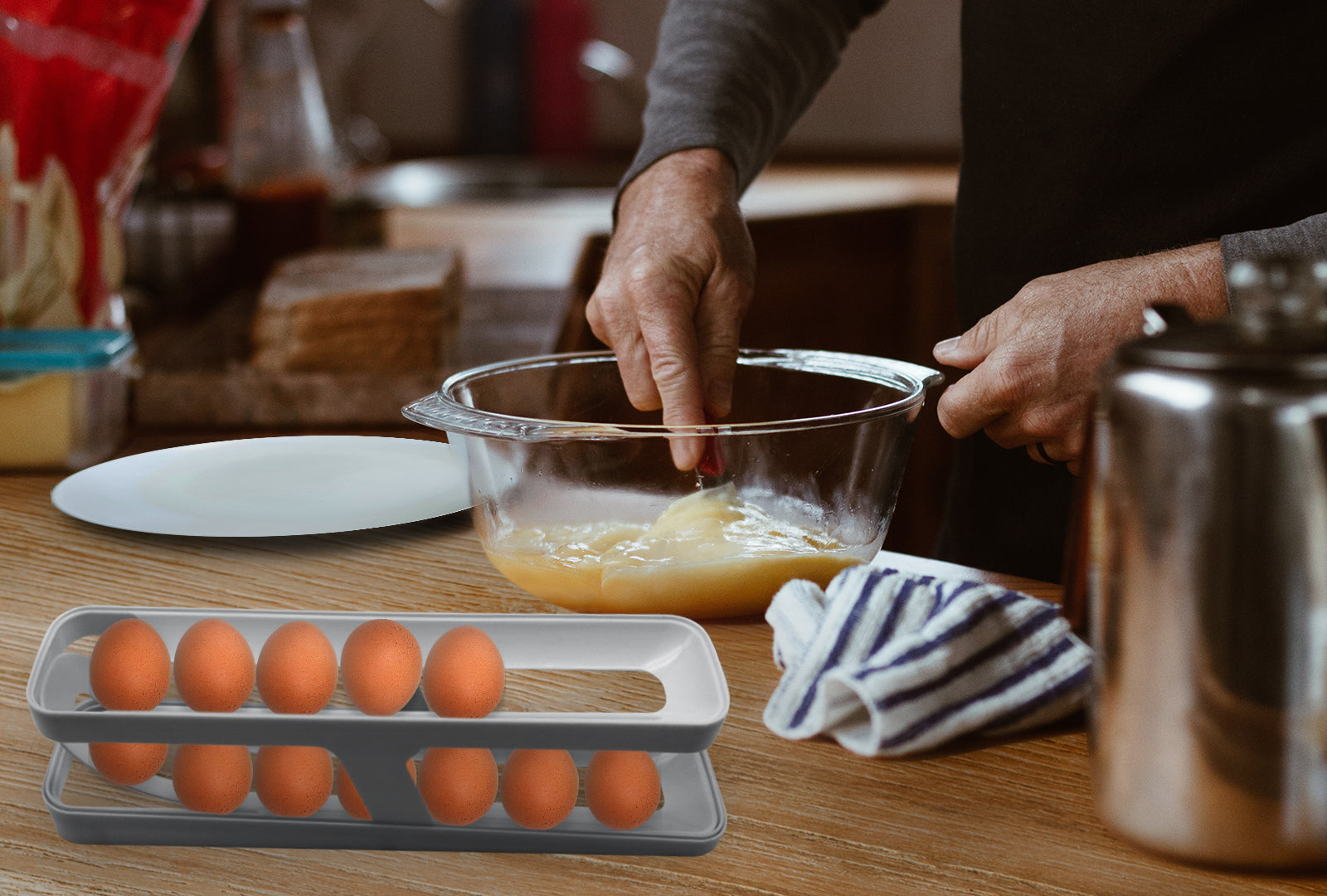 DISPENSADOR DE HUEVOS SKU : 020-001-907