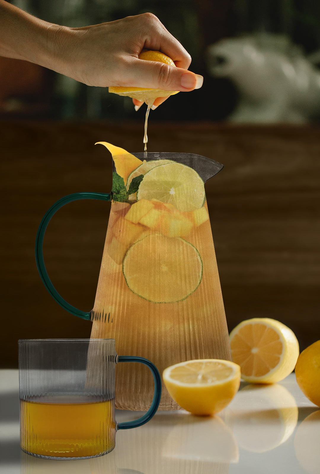 JARRA DE VIDRIO CON 6 VASOS DE 335 ML SKU : 025-006-906