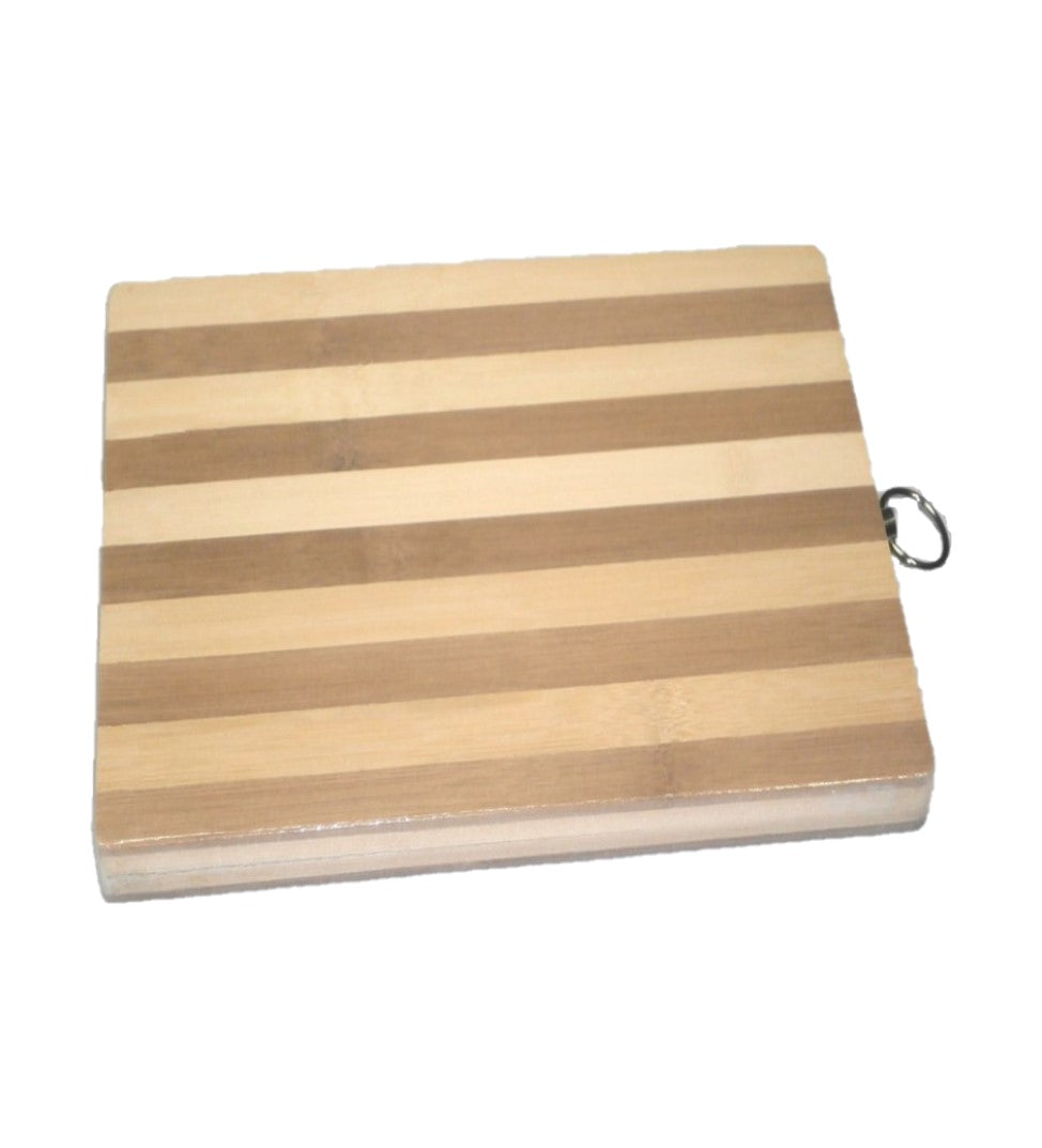 TABLA PARA PICAR DE BAMBU 28x18x1.7CM     SKU : 020-001-059